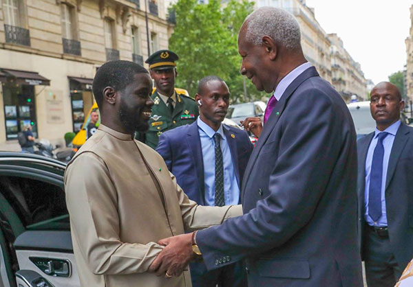 Anniversaire d’Abdou Diouf : Diomaye Faye salue un modèle de rigueur et de sens de l’Etat